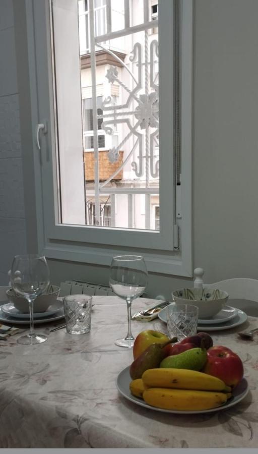 Apartamento Villalvaro Con Parking Santander Exterior photo